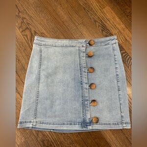 Free People Denim Mini Skirt with Buttons size 6